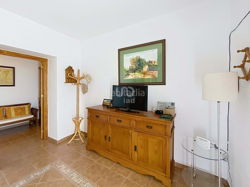 Foto 6c9b7518-7f6d-4d99-bbcb-2d1a6940ec47. Casa pareada en Almayate Bajo