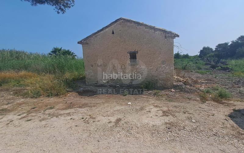 Foto 8c906f3b-465c-4de3-b006-41a604a6d83c. Terreno residenziale in Pego