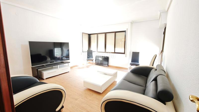 Foto 09eaacd6-4da0-4edc-90a8-2ba7cc98d1e1. Flat in calle san juan 17 in Crevillente