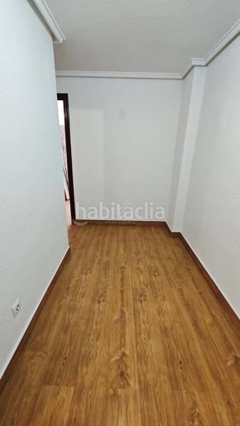 Foto 3fcc70f0-42a4-4e7f-87fc-384451e18c60. Flat in calle san juan 17 in Crevillente