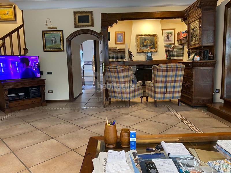 Foto 381fe05d-bfc5-43c2-8d1c-484ea63e2c88. Chalet mit heizung in Salinas Castrillón