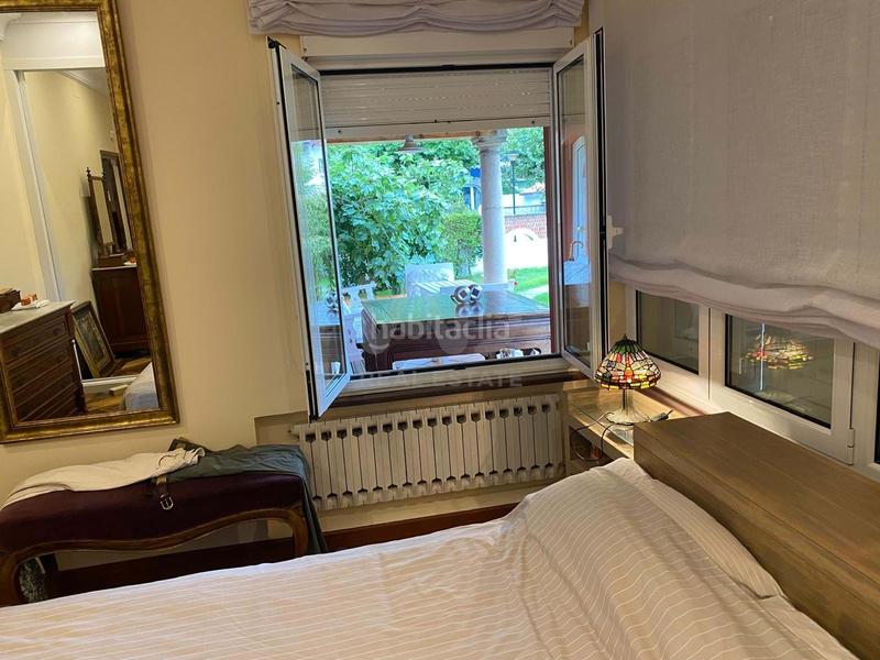 Foto 5a7fb039-f6a5-449a-9642-c13138265069. Chalet con riscaldamento in Salinas Castrillón