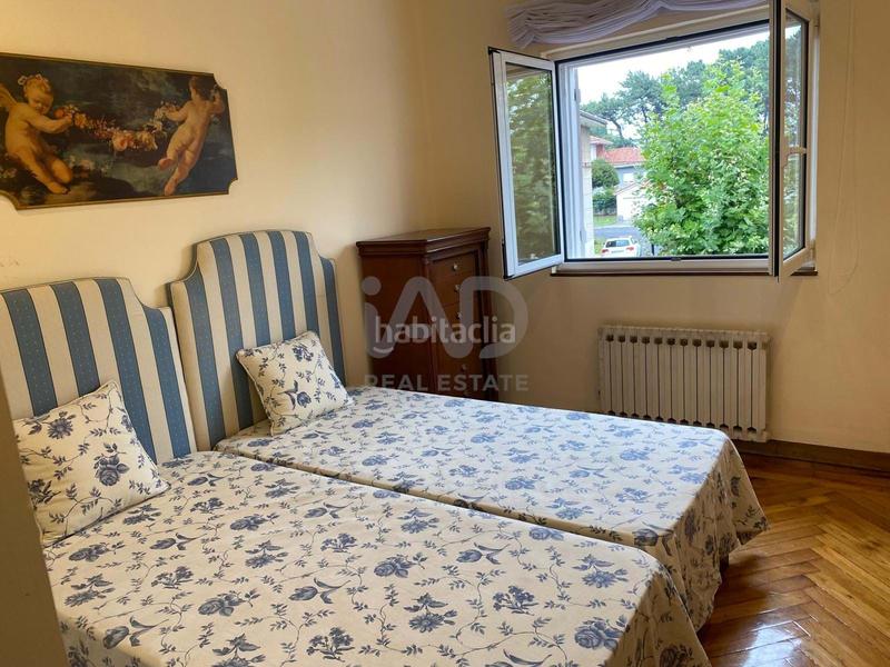 Foto e7ae6396-0c22-493d-ac2b-5dea6cd0ffc7. Xalet amb calefacció a Salinas Castrillón