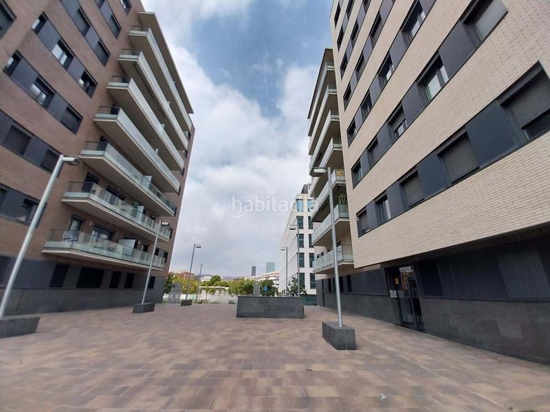 Foto 2cc15745-62ae-4f23-b478-61ae04784b9e. Appartement avec chauffage piscine dans Poblenou Barcelona