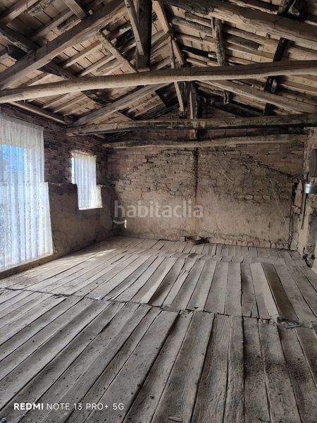 Foto a9280dc7-c999-4df1-bd17-7e47e7d3f8cc. Casa a Castilfalé