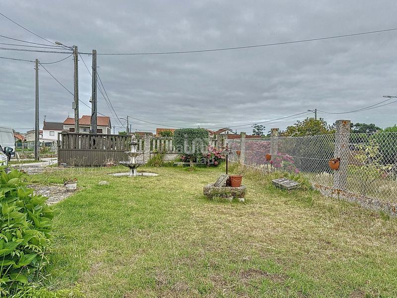 Foto 8c8d97dc-bb0e-4a96-ad35-7190cf32d45e. Casa en Noalla Sanxenxo
