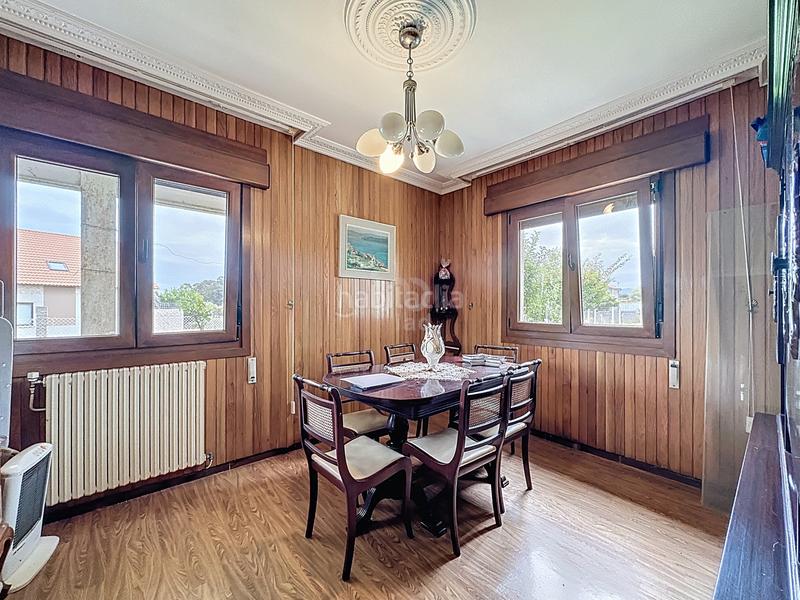 Foto c683793a-0fc5-4def-811b-26d56255b80b. House with heating parking in Noalla Sanxenxo