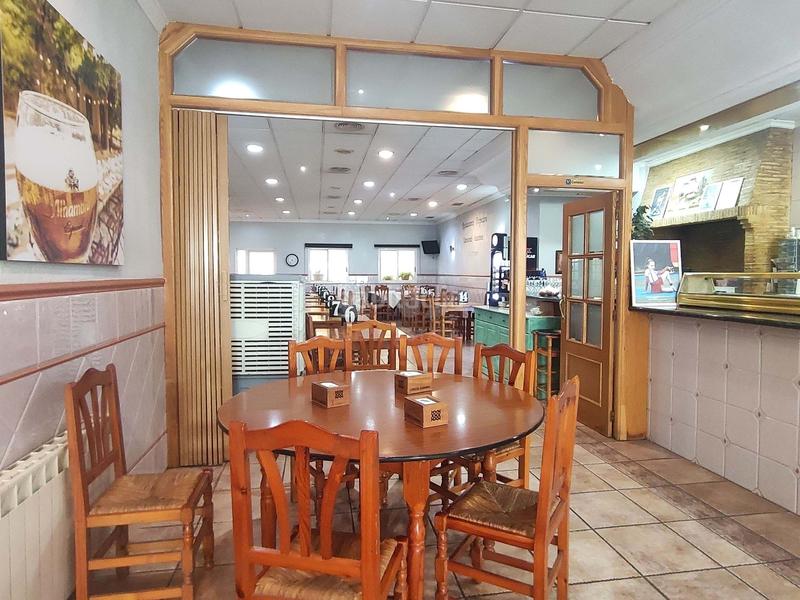 Foto 3c79222b-6e81-4b42-80a8-b155855db6e4. Business premise in calle magatzems 7 7 in Almenara