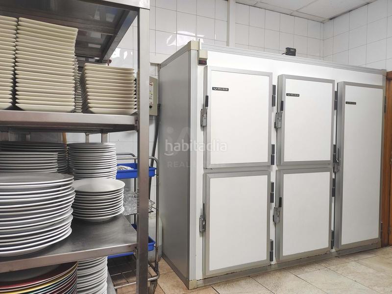 Foto 37d249f7-7da1-4dc2-8798-10be79f6e4ce. Local commercial dans calle magatzems 7 7 dans Almenara