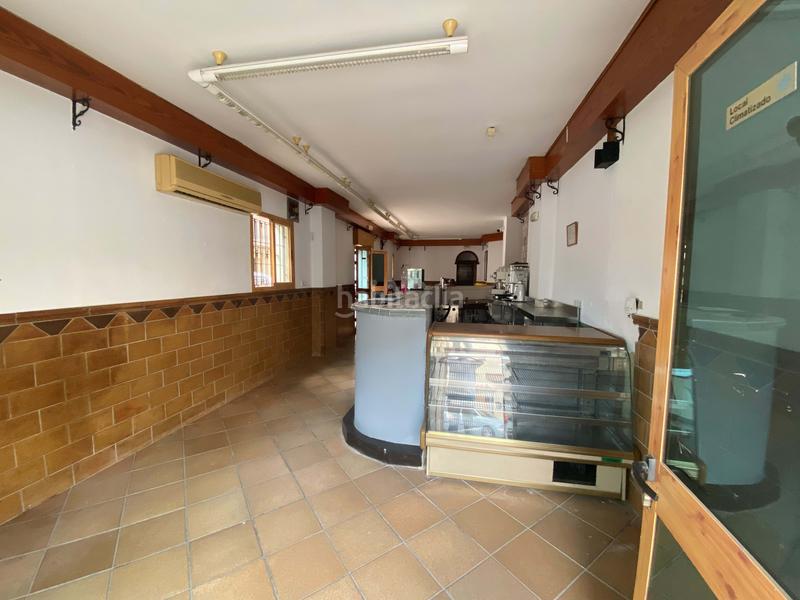 Foto a998c194-aa2d-4c5d-89c2-fde1206da663. Locale commerciale in callejón de la pedrera 28 28 in Chiclana de la Frontera