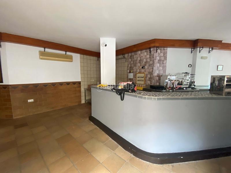 Foto ad2959d7-bc8d-4df7-a088-ae58e5bf90b1. Locale commerciale in callejón de la pedrera 28 28 in Chiclana de la Frontera