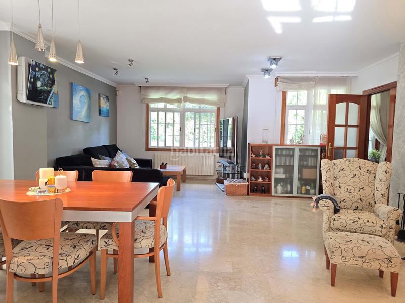 Foto 8e9978d7-1c34-44a4-a588-c3385aeec8ed. Casa en Castellarnau Sabadell