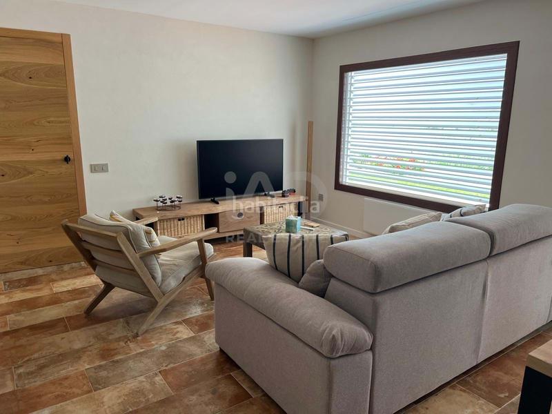 Foto e3eac404-0dd5-4cc8-9778-0a5731a2ef95. House with heating parking in Eucaliptus - Poble Nou del Delta Amposta