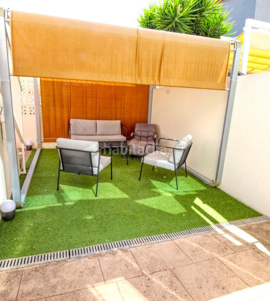 Foto 12cc62a6-4ea2-443d-9912-615e53938a21. Casa pareada en Oliva playa Oliva