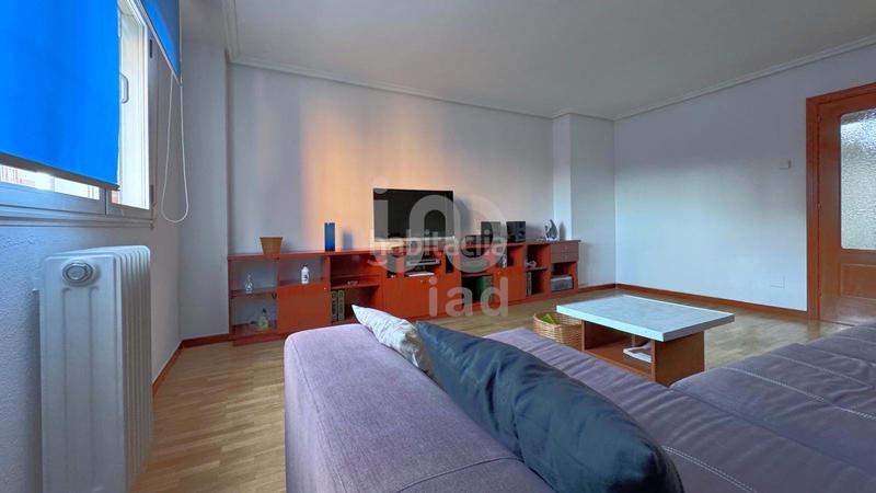 Foto a6716077-7a3b-4897-a440-f0b02cc4d161. Flat with heating in La Asunción - La Inmaculada León