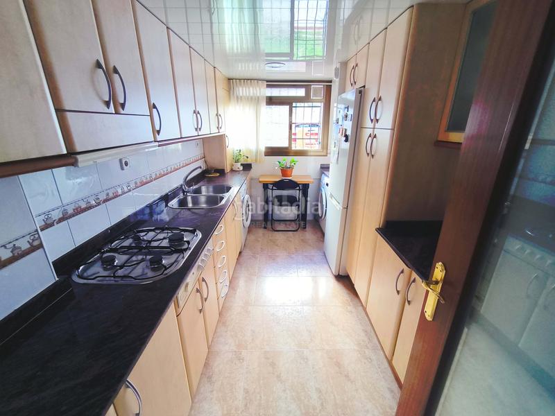 Foto 2e74adc1-a086-489f-8170-556a50e09668. Flat in Bellvitge Hospitalet de Llobregat (L´)