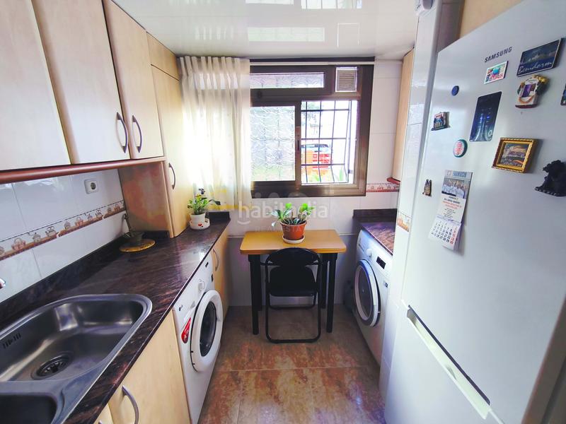 Foto d4c14b29-c30f-443b-8ffe-00ef012d20e4. Flat in Bellvitge Hospitalet de Llobregat (L´)