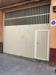 Autoparkplatz in Artigues