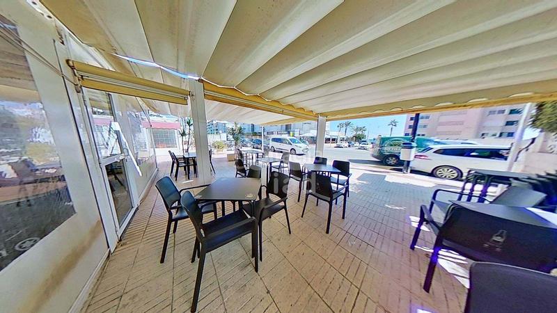 Foto ceea5432-b025-4333-ba98-55e44697ee5e. Traspàs local comercial a calle san bartolomé 21 21 a Campello (el)