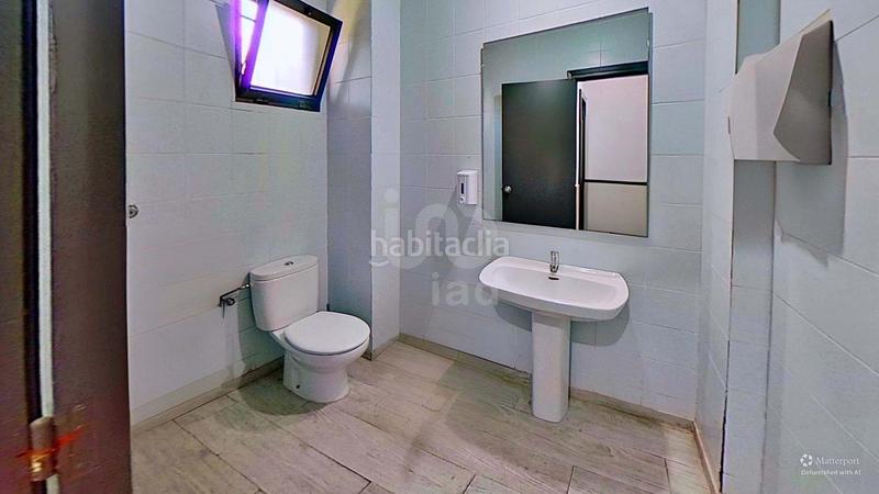 Foto c9635f54-008c-4acc-955c-945591546da7. Traspaso local comercial en calle san bartolomé 21 21 en Campello (el)