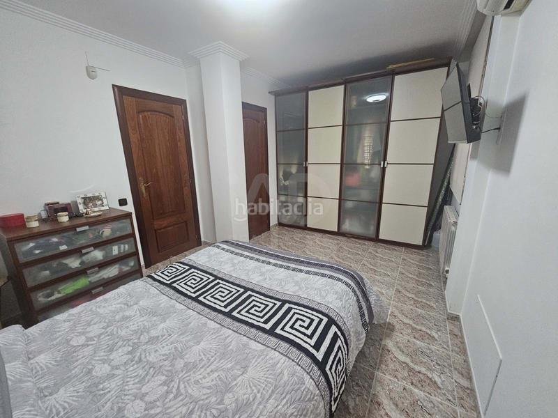 Foto 6ee2a89c-1008-4701-a386-0736eb90ad1a. Towny house with heating parking pool in Cunit residencial Cunit