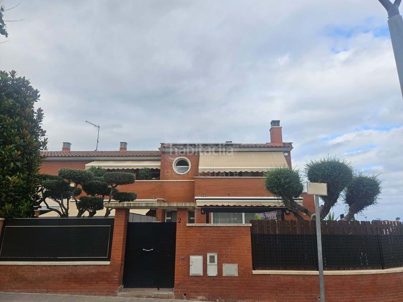 Foto ce5dd16e-a699-46b5-8a9f-077601a0403e. Towny house with heating parking pool in Cunit residencial Cunit