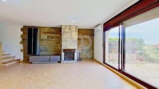 Casa pareada en Cervià de les Garrigues