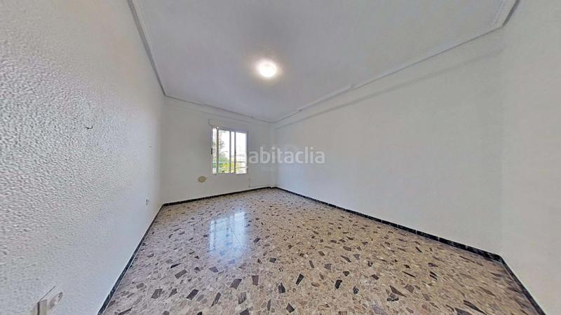 Foto 2438ac01-34a2-4288-9f53-6e654ec0356b. Chalet con riscaldamento parcheggio piscina in Peña de las Águilas Elche / Elx