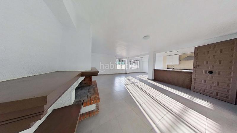 Foto e9091c66-2b2a-45b3-92fd-37daeab793ba. Chalet con riscaldamento parcheggio piscina in Peña de las Águilas Elche / Elx