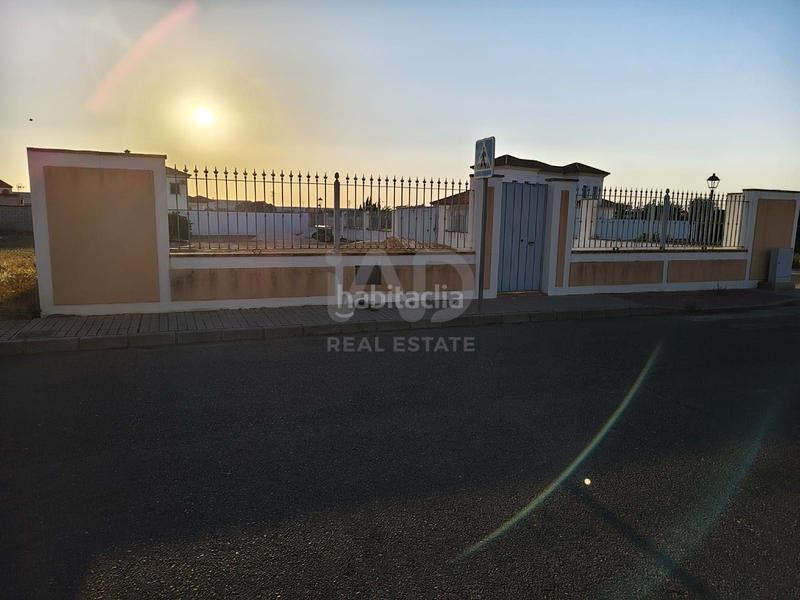 Foto b11de4ca-ae05-458f-acff-80b3b2044e1c. Terreny residencial a Cañada Rosal