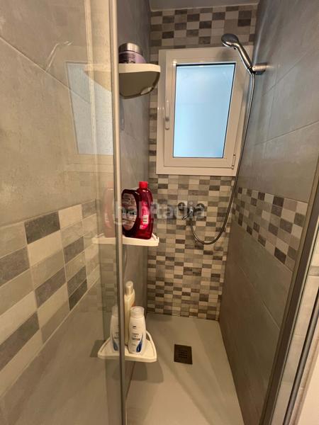 Foto 48cd2eaf-c6e6-4f09-82d2-73f8b94350b3. Piso en Centre Roses