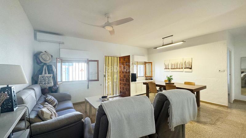 Foto b4fb659e-9fc3-463b-be73-2995b598290c. Doppelhaus in Les Bassetes - El Marjal Dénia