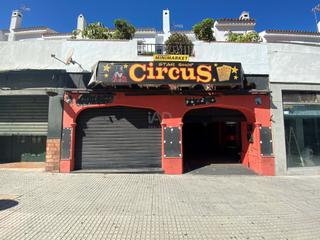 Local Comercial a Residencia RESIDENCIAL LAS FRESAS 44 44