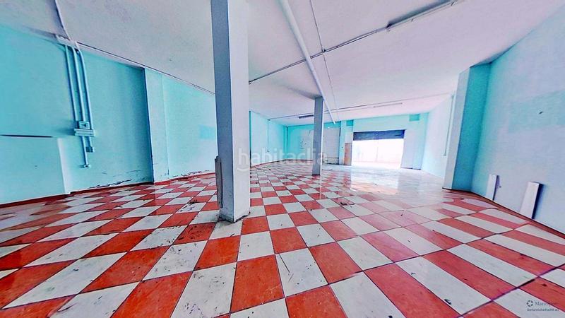 Foto 5e9df7f5-b61a-498a-bc3f-d7d38bca79bc. Lloguer local comercial a calle rafael garcía vidal 15 15 a Alicante