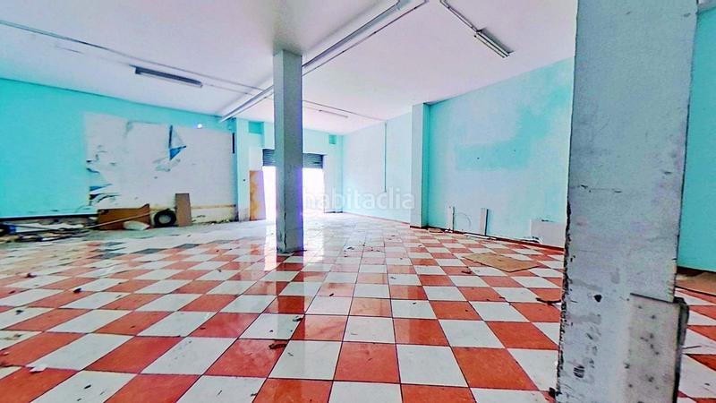 Foto e3781ddf-2dbe-445e-a682-373ffaf429c4. Lloguer local comercial a calle rafael garcía vidal 15 15 a Alicante