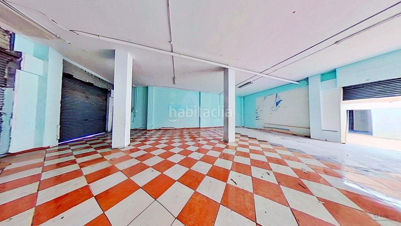 Foto f86afd26-47da-439f-8182-100186477b99. Affitto locale commerciale in calle rafael garcía vidal 15 15 in Alicante