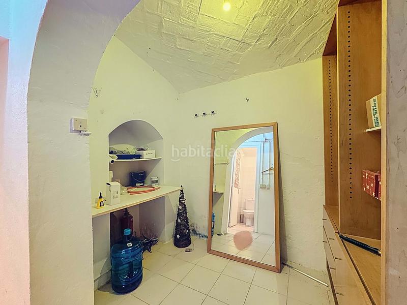 Foto d771db9a-e484-4096-9466-0c98e7d24002. Local comercial a Centrevila Vilanova i la Geltrú