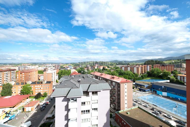 Foto 7d0bd11d-bcf7-415e-9032-ca2f0a0e8cdb. Duplex con riscaldamento parcheggio in La Magdalena Avilés