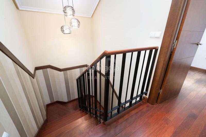 Foto a234e4a5-1be2-47bc-baf9-8eccb822e16c. Duplex con riscaldamento parcheggio in La Magdalena Avilés