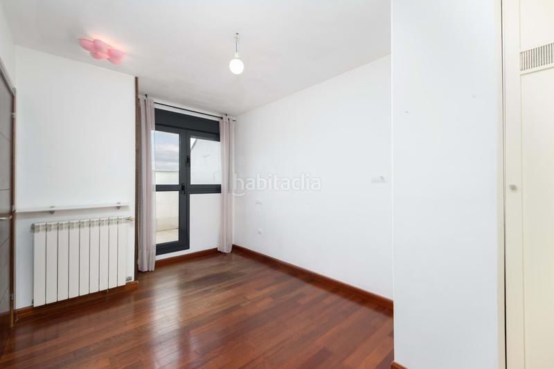 Foto d3361faf-69f1-441e-9ff2-3f2823743bdb. Duplex con riscaldamento parcheggio in La Magdalena Avilés