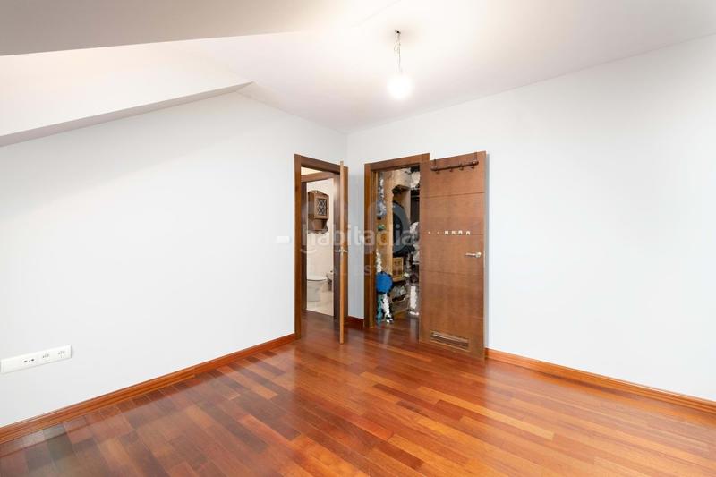 Foto e5d70105-642e-4a3c-b776-a818660e3a72. Duplex con riscaldamento parcheggio in La Magdalena Avilés