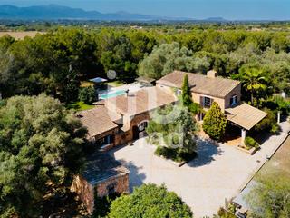 Chalet in Lloc polígon 18