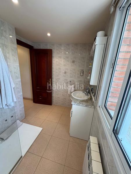 Foto 03785f30-58f3-45ba-b12f-dabf249b1fb5. Haus mit heizung in Corbera de Llobregat