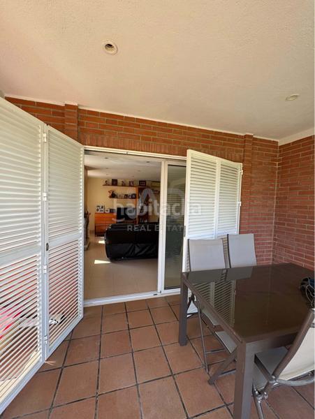 Foto 13f4e1a4-21be-495e-a90d-0760000bb277. Haus mit heizung in Corbera de Llobregat