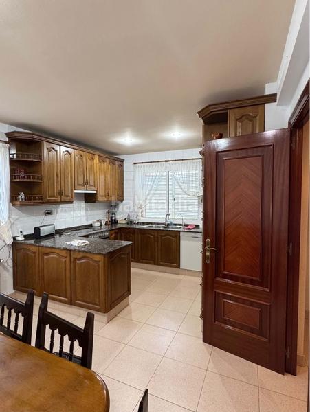 Foto 1aa4cc65-afef-439e-abe9-b1e248dd67f7. Haus mit heizung in Corbera de Llobregat