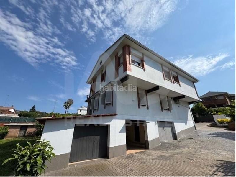 Foto b407efa1-4cf3-434b-b2a1-29e9bb8d8499. Haus mit heizung in Corbera de Llobregat