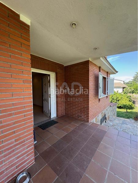 Foto c72ba52f-fd6b-431b-9ab5-ae6529ba10d8. Haus mit heizung in Corbera de Llobregat