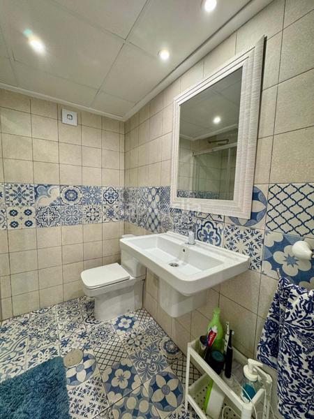 Foto 070d30de-b1c9-40f7-81da-1d6e5c262df2. Pis amb calefacció aparcament a Ensanche-Diputación Alicante