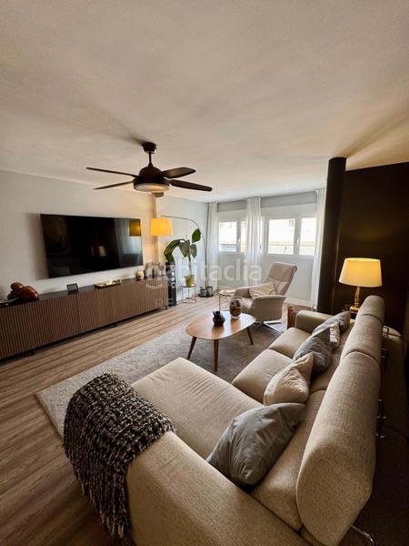 Foto e2cfa932-36b5-4c13-a7bb-8a84c3313968. Pis amb calefacció aparcament a Ensanche-Diputación Alicante