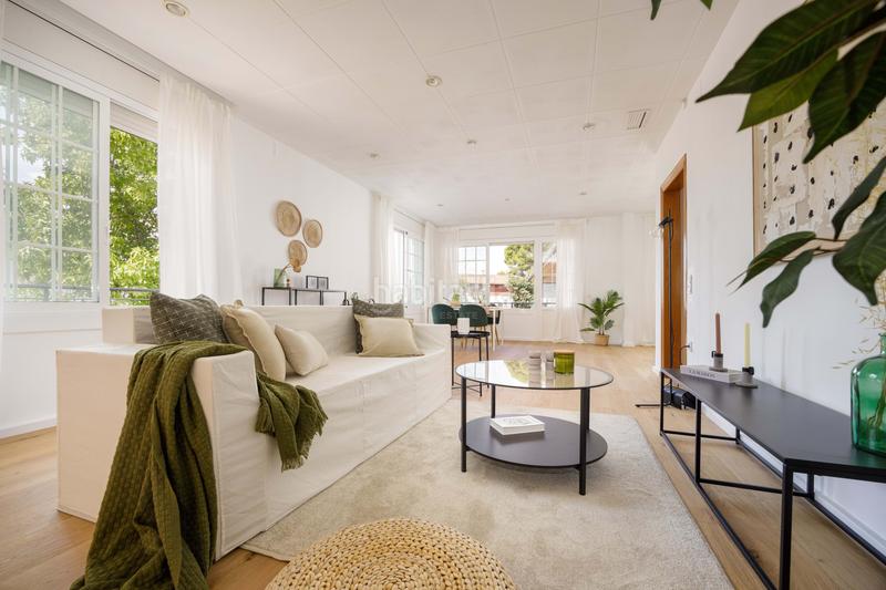 Foto f0607d7a-c24b-4b03-bcc5-6124bd11500f. House in carrer de plegamans in Palau-solità i Plegamans